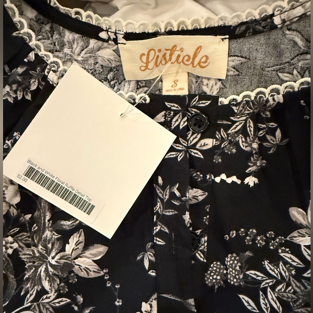 Listicle Black and White Floral Ruffle Blouse - Picture 7 of 7